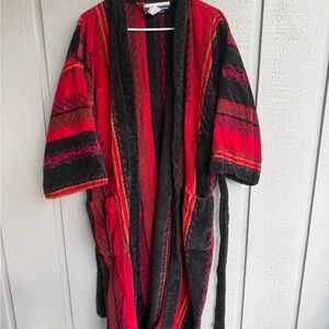 Perry Ellis Portfolio Southwestern Aztec pattern robe One Size belted